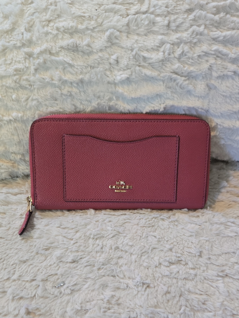 Coach Pebbled Leather Zip Wallet in Rose EUC